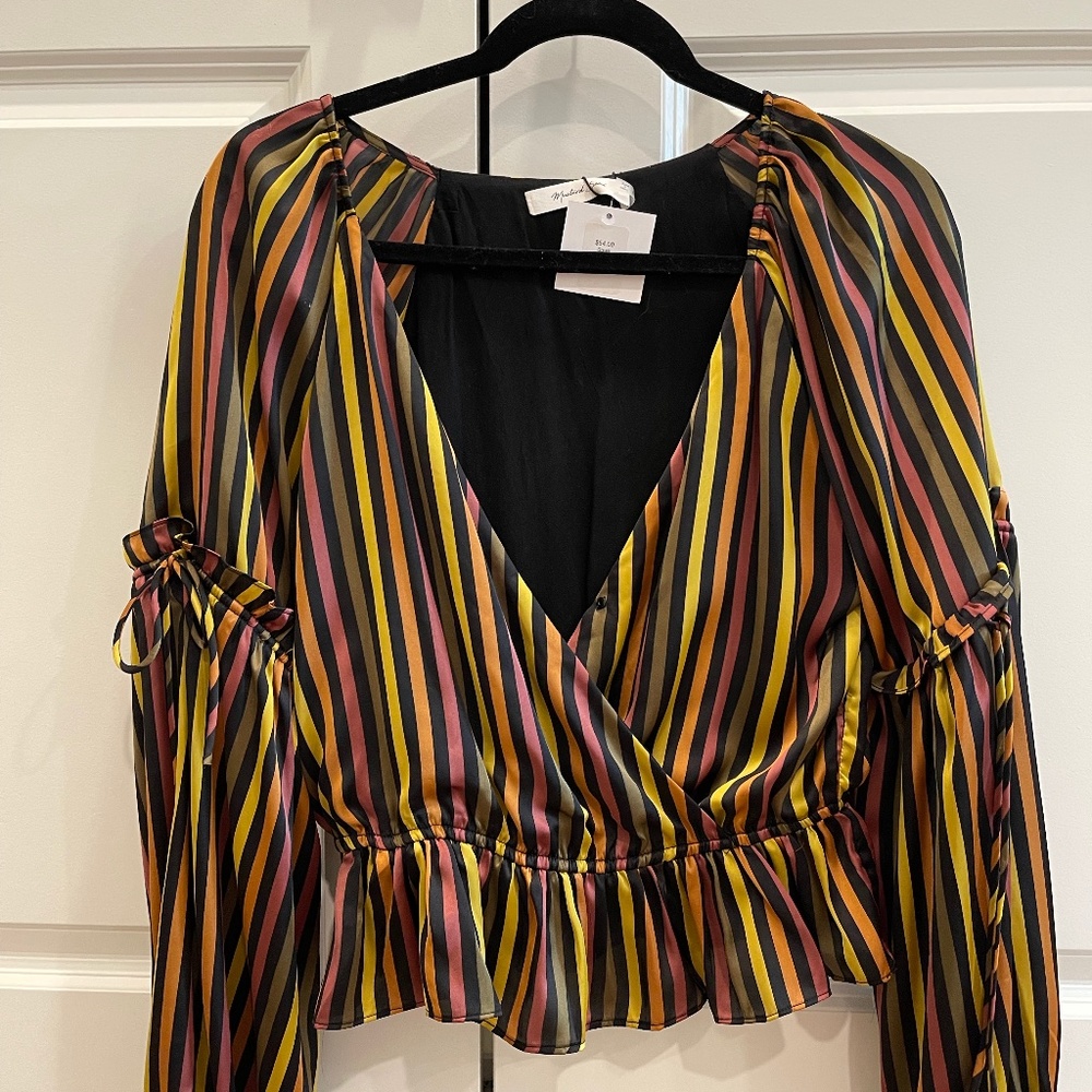 MUSTARD SEED, BRAND NEW, TAG STILL ON, MULTICOLOR TOP, SIZE S
